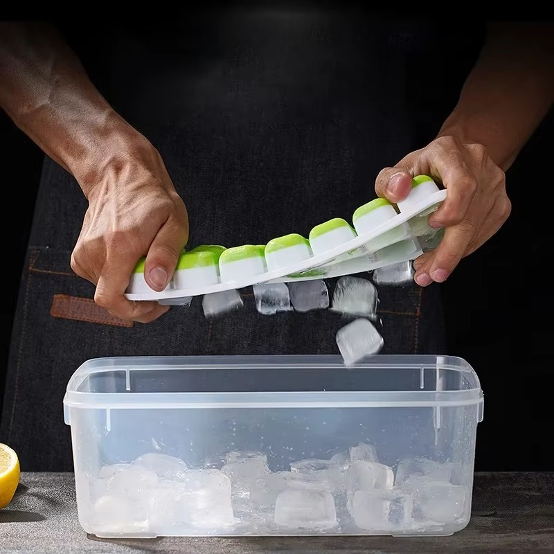 14-Grid Silicone Ice Cube Tray with Lid