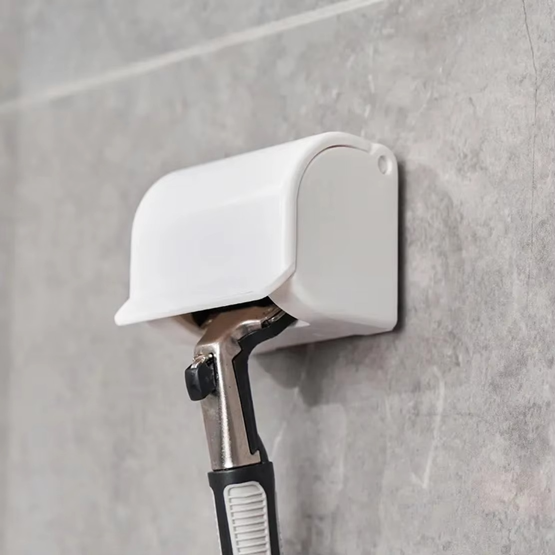 2-in-1 Bathroom Razor & Toothbrush Holder